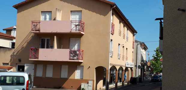 Le Gambetta Sury Le Comtal