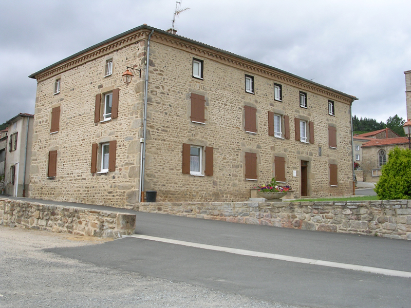 Saint Georges en Couzan - programme Maison Mechin