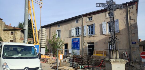 11 grande place - Le bourg - Chevrières